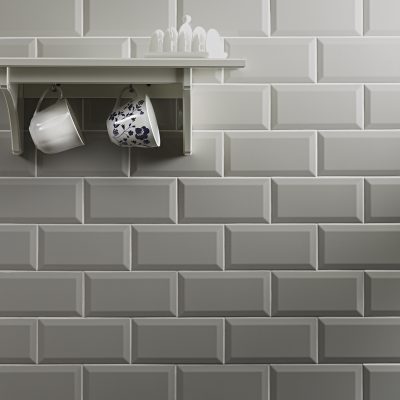 Metro Light Grey Gloss 10 x 20